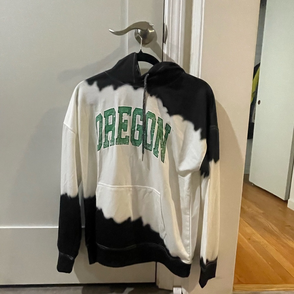 NWT Oregon hoodie size Small